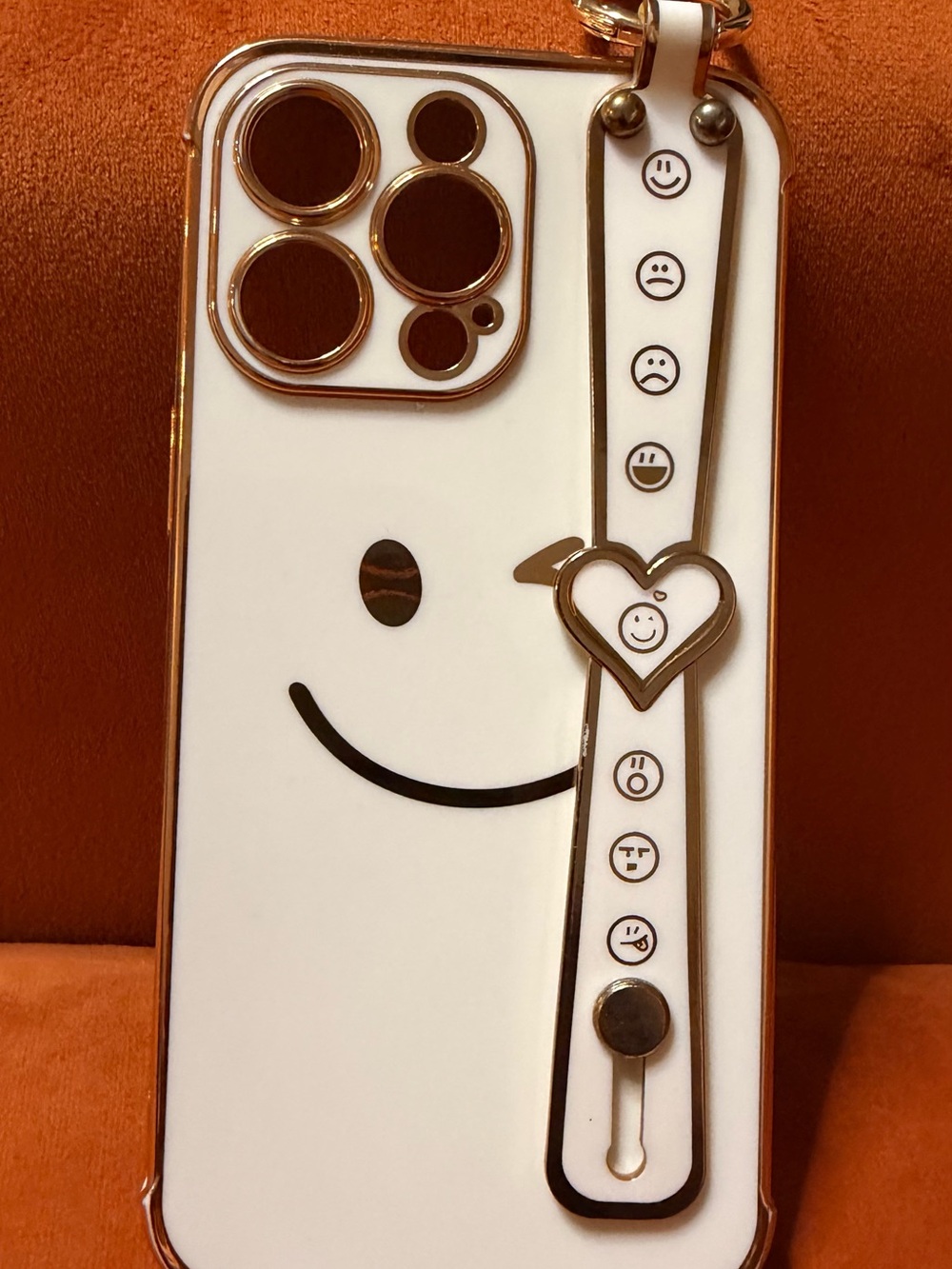 White Smiley Heart Strap Phone Case - Compatible Cell Phone Accessory